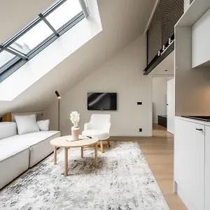 Appart hôtel Honest Karlin