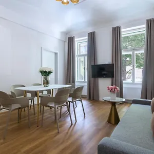 Appart hôtel Encore Boutique By Dwellfort