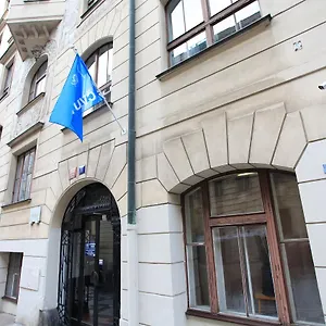 Hostel Hlavkova